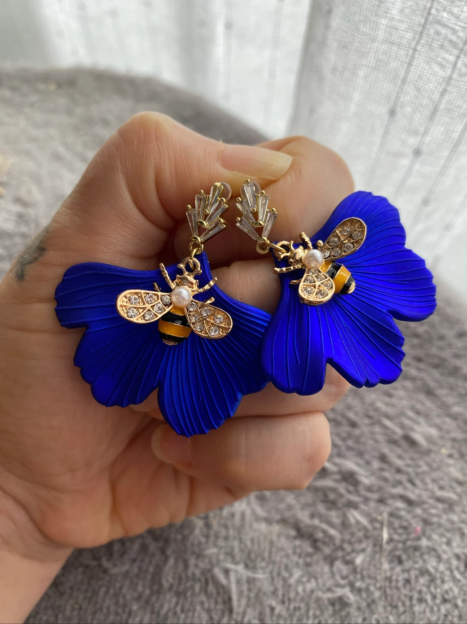 🌙 Pendientes Gingko azul real y abeja dorada ✨ – photo 3